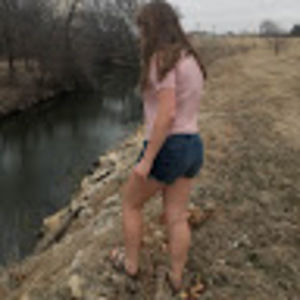 Meet your Posher, Elena